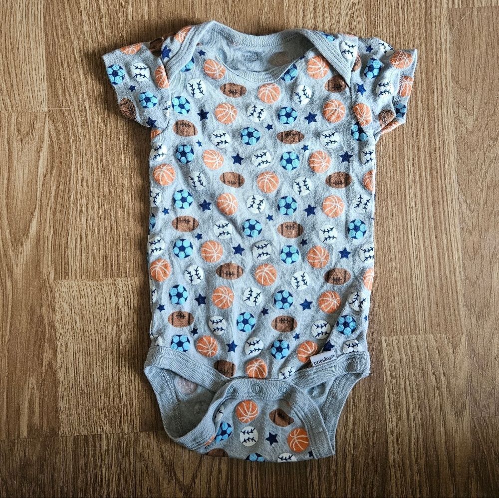 Onesies Sports-Themed Gray and Orange Kids One Piece Size 6 to 9 Months